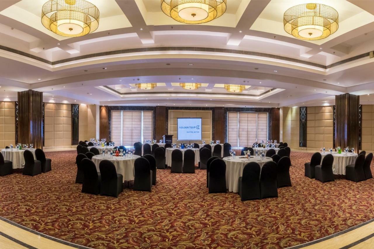 Golden Tulip Chandigarh, Панчкула Екстериор снимка