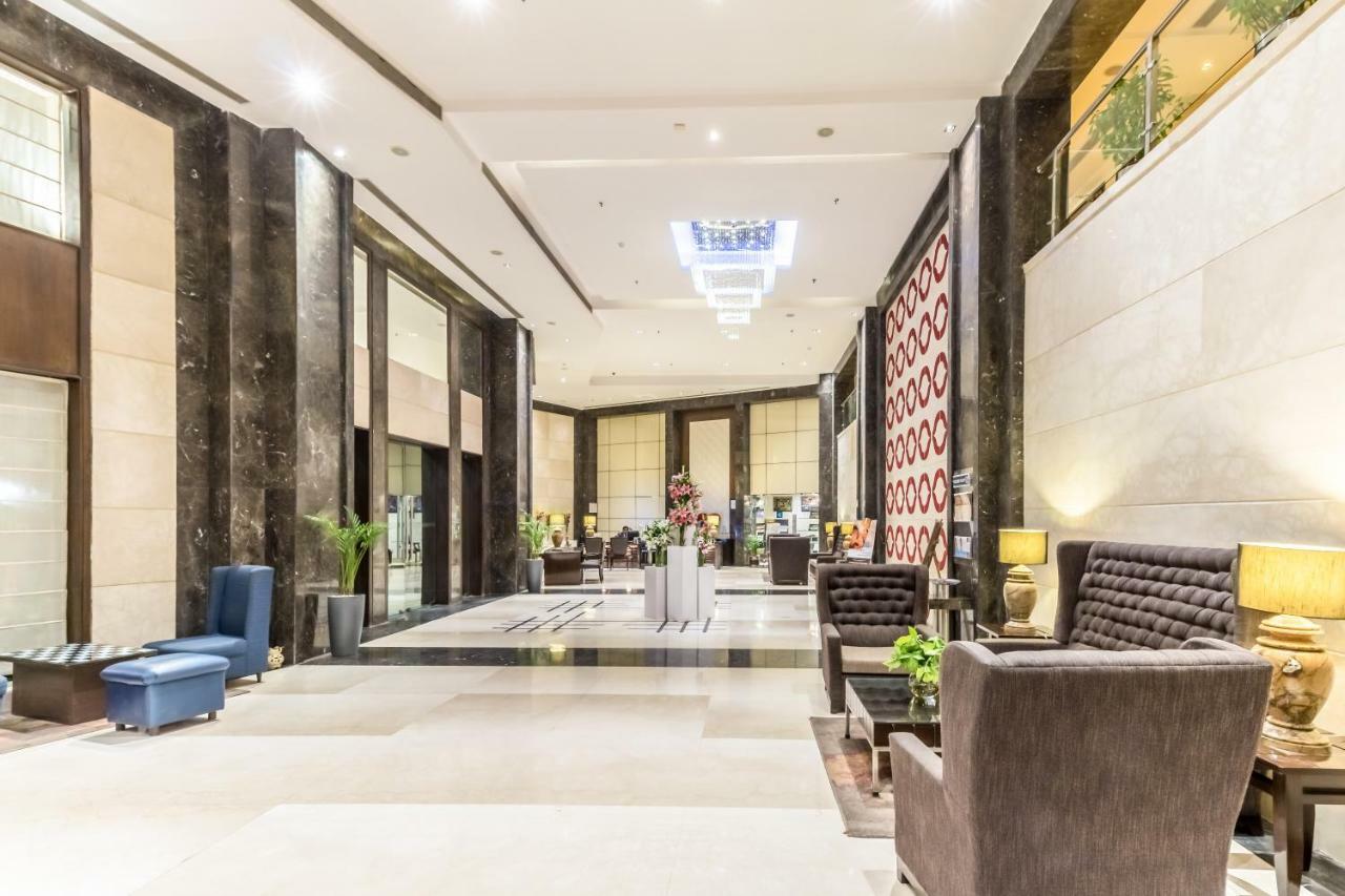 Golden Tulip Chandigarh, Панчкула Екстериор снимка